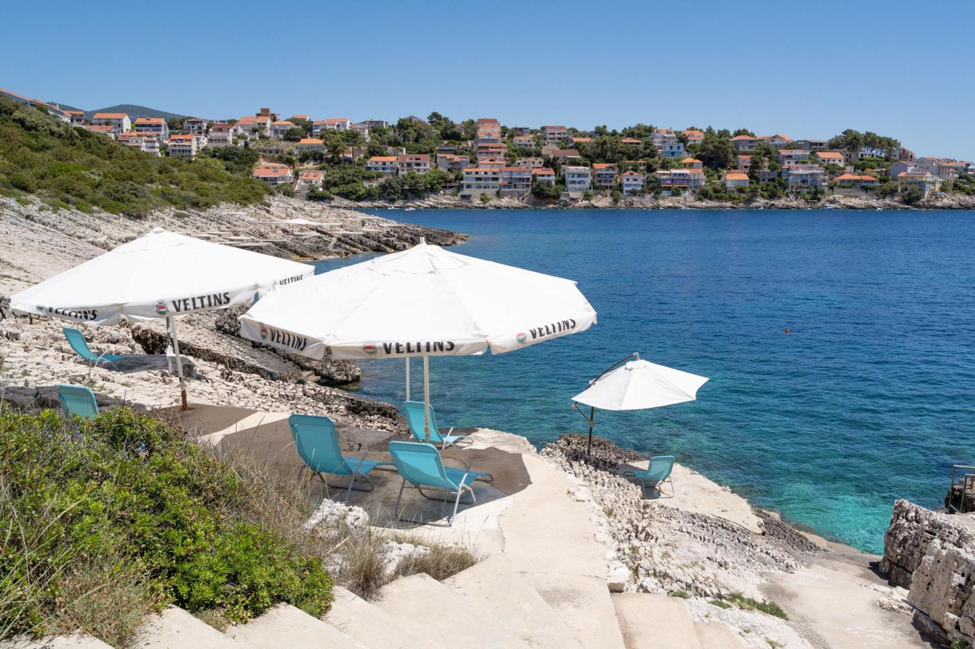 Apartmani Marelic - Sun Beach Zavalatica Exterior photo