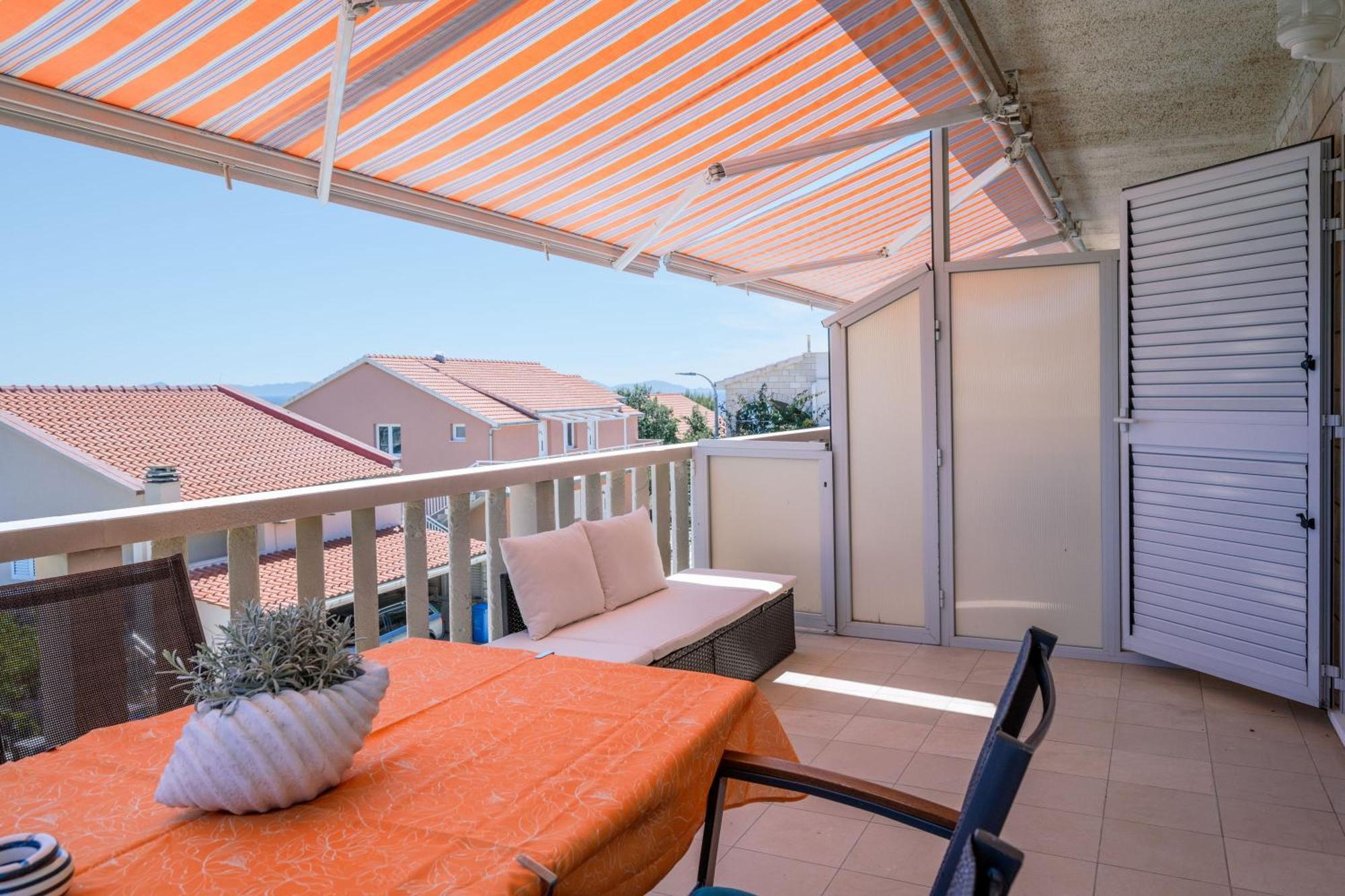 Apartmani Marelic - Sun Beach Zavalatica Exterior photo