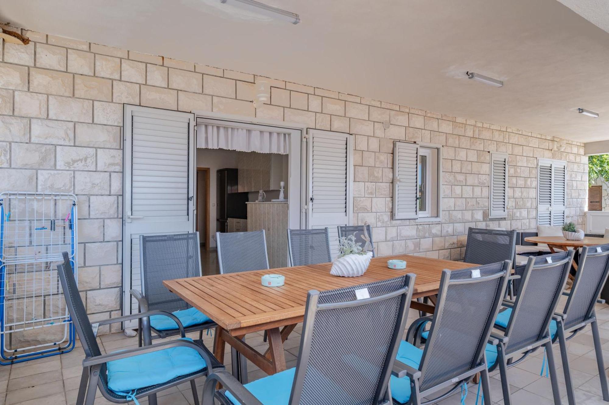 Apartmani Marelic - Sun Beach Zavalatica Exterior photo